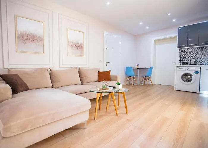 Center Modern App - The Nest Apartament